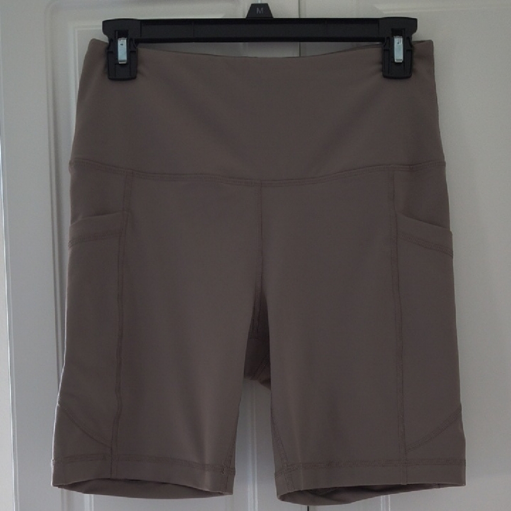 Women's Tan Shorts